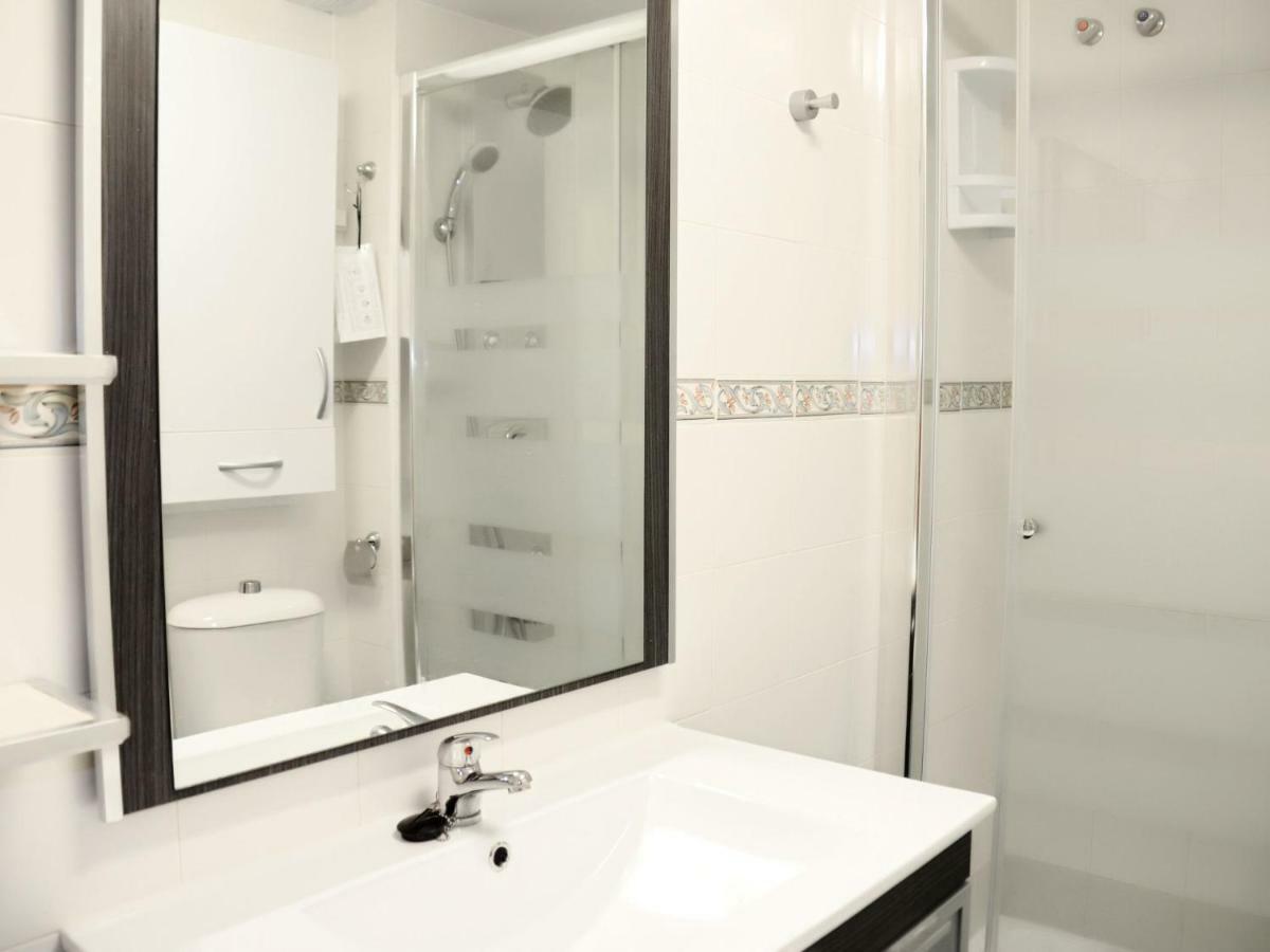 Apartment Carihuela Playa-1 By Interhome Торемолинос Екстериор снимка